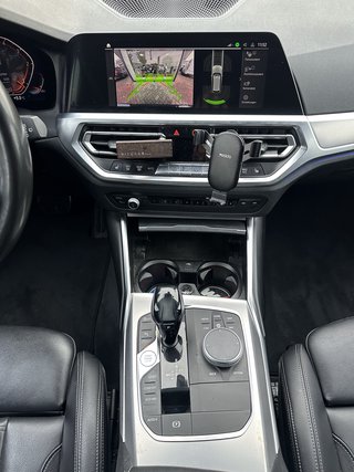 BMW 320 d xDrive M Sport Head-up-Display, Laser, AHK, Kamera - foto 20