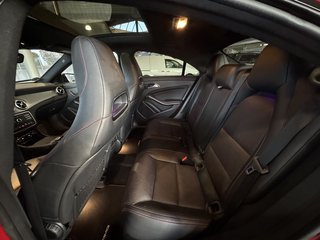 Mercedes-Benz CLA 200 AMG, Night-Paket Leder, Kamera, Pano, - bilder 12