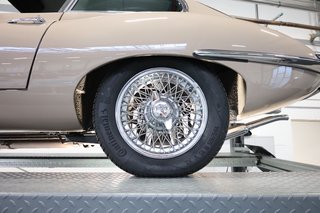 1966 Jaguar E Type Coupe 4.2 Serie 1 in sehr schönem Zustand - photo 175