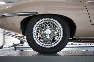 1966 Jaguar E Type Coupe 4.2 Serie 1 in sehr schönem Zustand - photo 176
