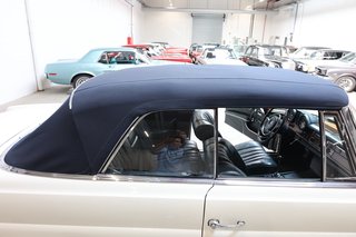 1970 Mercedes-Benz 280 SE weiß (050), blaues Verdeck, blaues Leder - photo 52