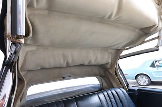 1970 Mercedes-Benz 280 SE weiß (050), blaues Verdeck, blaues Leder - photo 50