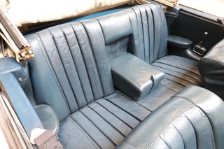 1970 Mercedes-Benz 280 SE weiß (050), blaues Verdeck, blaues Leder - photo 34