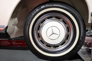 1970 Mercedes-Benz 280 SE weiß (050), blaues Verdeck, blaues Leder - photo 176