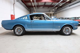1966 Ford Mustang Fastback 289cui V8 Automatik - foto 9