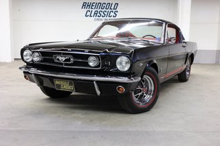1965 Ford Mustang Fastback V8 A Code 4 Gang Schalter in Raven black