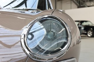 1966 Jaguar E Type Coupe 4.2 Serie 1 in sehr schönem Zustand - photo 4
