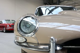 1966 Jaguar E Type Coupe 4.2 Serie 1 in sehr schönem Zustand - photo 55