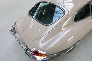 1966 Jaguar E Type Coupe 4.2 Serie 1 in sehr schönem Zustand - photo 5