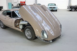 1966 Jaguar E Type Coupe 4.2 Serie 1 in sehr schönem Zustand - photo 125