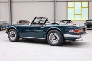 1972 Triumph TR6 top Lackierung u. traumhaftes Interieur - photo 1