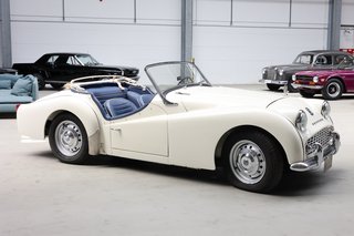 1959 Triumph TR3A aus Kalifornien und aus Erstbesitz Leder neu, Lackierung fast neu - photo 16