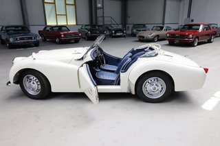1959 Triumph TR3A aus Kalifornien und aus Erstbesitz Leder neu, Lackierung fast neu - photo 24