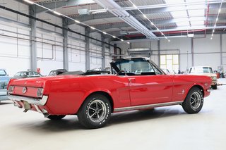 1965 Ford Mustang 289cui V8 Cabriolet aufwändig restauriert - photo 7