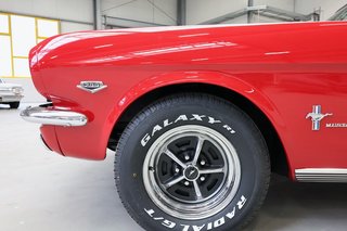 1965 Ford Mustang 289cui V8 Cabriolet aufwändig restauriert - photo 28