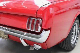 1965 Ford Mustang 289cui V8 Cabriolet aufwändig restauriert - photo 33