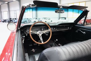 1965 Ford Mustang 289cui V8 Cabriolet aufwändig restauriert - photo 52