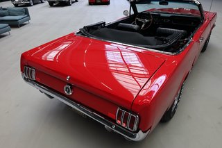 1965 Ford Mustang 289cui V8 Cabriolet aufwändig restauriert - photo 74