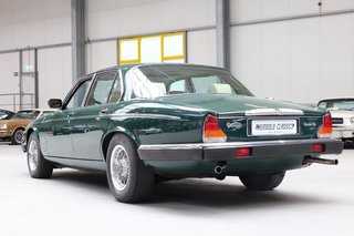 1990 Jaguar Daimler Double Six in british racing green - photo 3