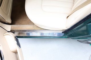 1990 Jaguar Daimler Double Six in british racing green - photo 45