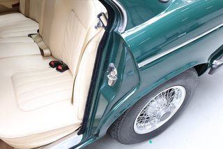 1990 Jaguar Daimler Double Six in british racing green - photo 46