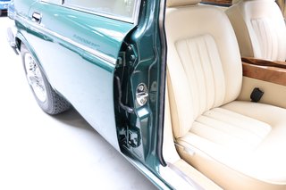 1990 Jaguar Daimler Double Six in british racing green - photo 54