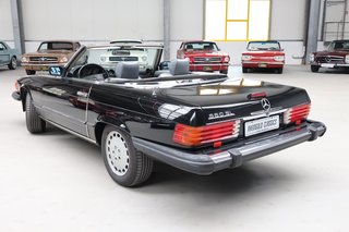 1988 Mercedes-Benz SL560 schöner Zustand in schwarz grau - photo 2