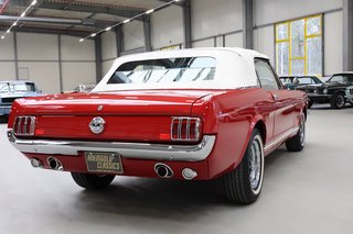 1966 Ford Mustang Cabrio V8 Scheibenbremse top Zustand - bilder 2