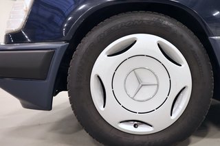 1994 Mercedes-Benz E 220 T W124 7-Sitzer - bilder 30
