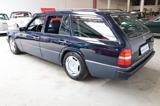 1994 Mercedes-Benz E 220 T W124 7-Sitzer - bilder 1