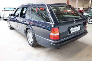 1994 Mercedes-Benz E 220 T W124 7-Sitzer - bilder 44