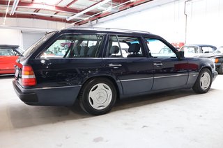 1994 Mercedes-Benz E 220 T W124 7-Sitzer - bilder 5
