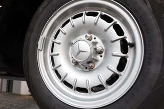 1984 Mercedes-Benz R107 SL380 V8 Roadster - foto 68