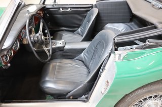 1966 Austin Healey MKIII BJ8 Roadster - photo 25
