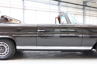 1965 Mercedes-Benz 220 SEb Cabriolet im seltenen Tabakbraun - photo 34