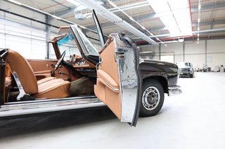 1965 Mercedes-Benz 220 SEb Cabriolet im seltenen Tabakbraun - photo 42