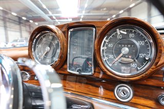 1965 Mercedes-Benz 220 SEb Cabriolet im seltenen Tabakbraun - photo 52