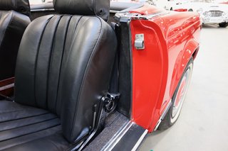1969 Mercedes-Benz SL 280 Pagode wunderschön und teilrestauriert - photo 33