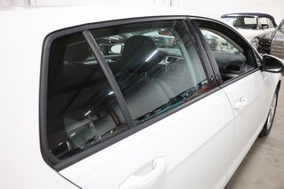 2017 Volkswagen Golf 1.2 TSI 1.Hand, PDC, Navi - photo 48