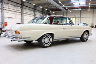 1969 Mercedes-Benz 280 SE 3.5 Liter V8 mit Luftfahrwerk, Schiebedach - photo 4