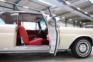 1969 Mercedes-Benz 280 SE 3.5 Liter V8 mit Luftfahrwerk, Schiebedach - photo 37