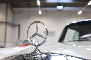 1969 Mercedes-Benz 280 SE 3.5 Liter V8 mit Luftfahrwerk, Schiebedach - photo 62