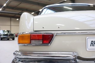 1969 Mercedes-Benz 280 SE 3.5 Liter V8 mit Luftfahrwerk, Schiebedach - photo 65