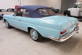1966 Mercedes-Benz 250 SE Cabrio im wunderschönen Zustand - photo 155