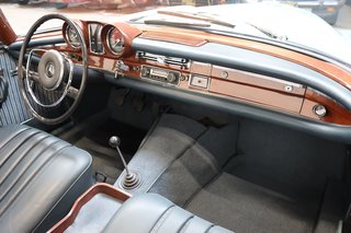 1966 Mercedes-Benz 250 SE Cabrio im wunderschönen Zustand - photo 189
