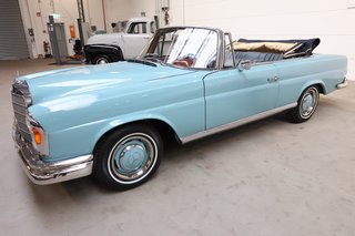 1966 Mercedes-Benz 250 SE Cabrio im wunderschönen Zustand - photo 195