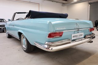 1966 Mercedes-Benz 250 SE Cabrio im wunderschönen Zustand - photo 202