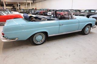 1966 Mercedes-Benz 250 SE Cabrio im wunderschönen Zustand - photo 205