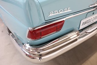 1966 Mercedes-Benz 250 SE Cabrio im wunderschönen Zustand - photo 216