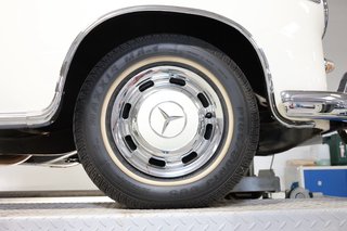 1960 Mercedes-Benz 220 SEa Ponton Cabriolet - photo 97